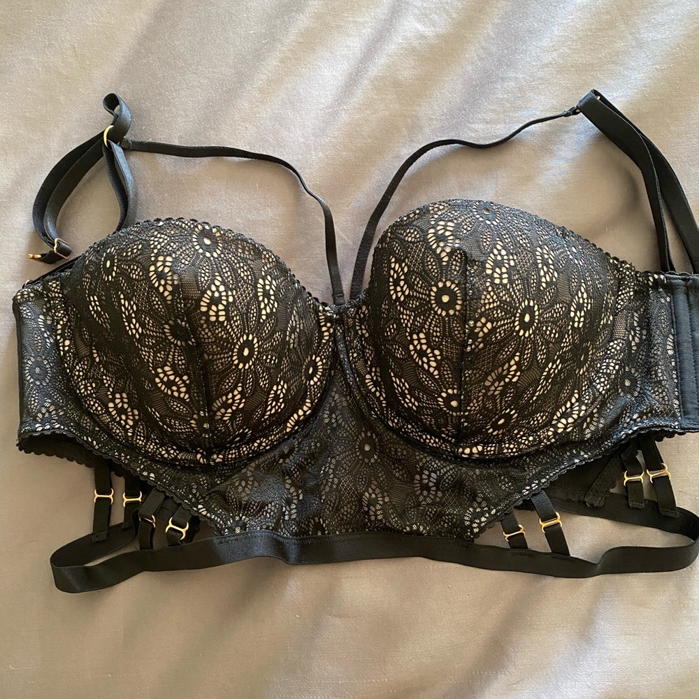 Victoria Secret Bra Black/Nude 34D